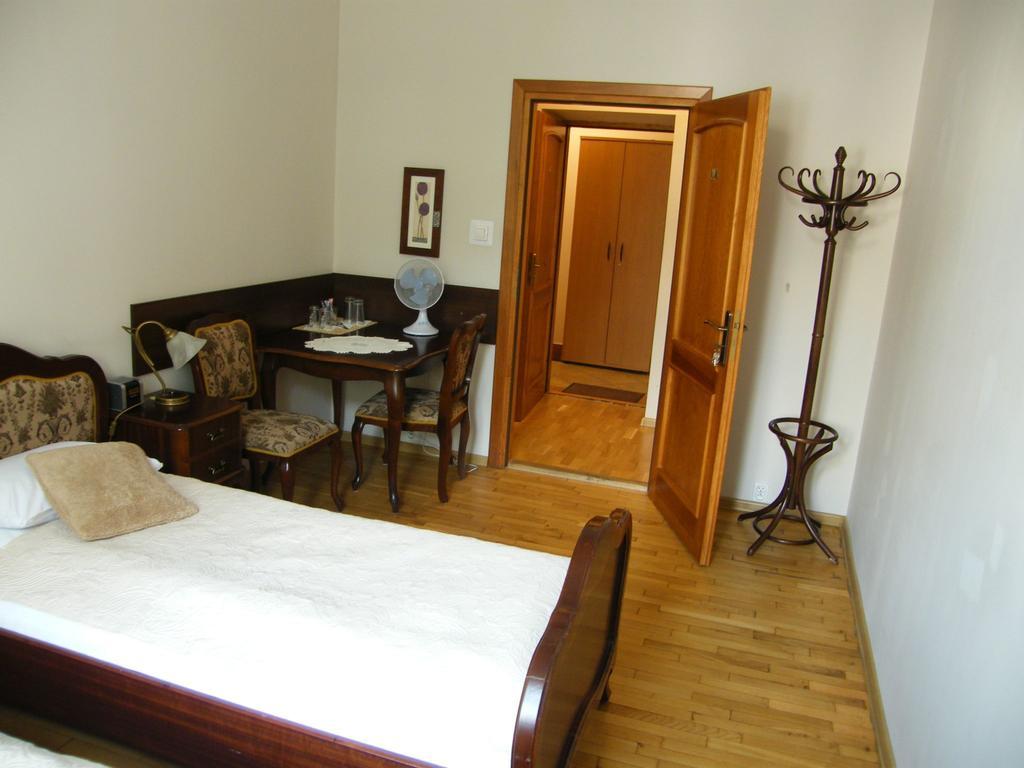 Apartamenty Kajzer Krakow Room photo